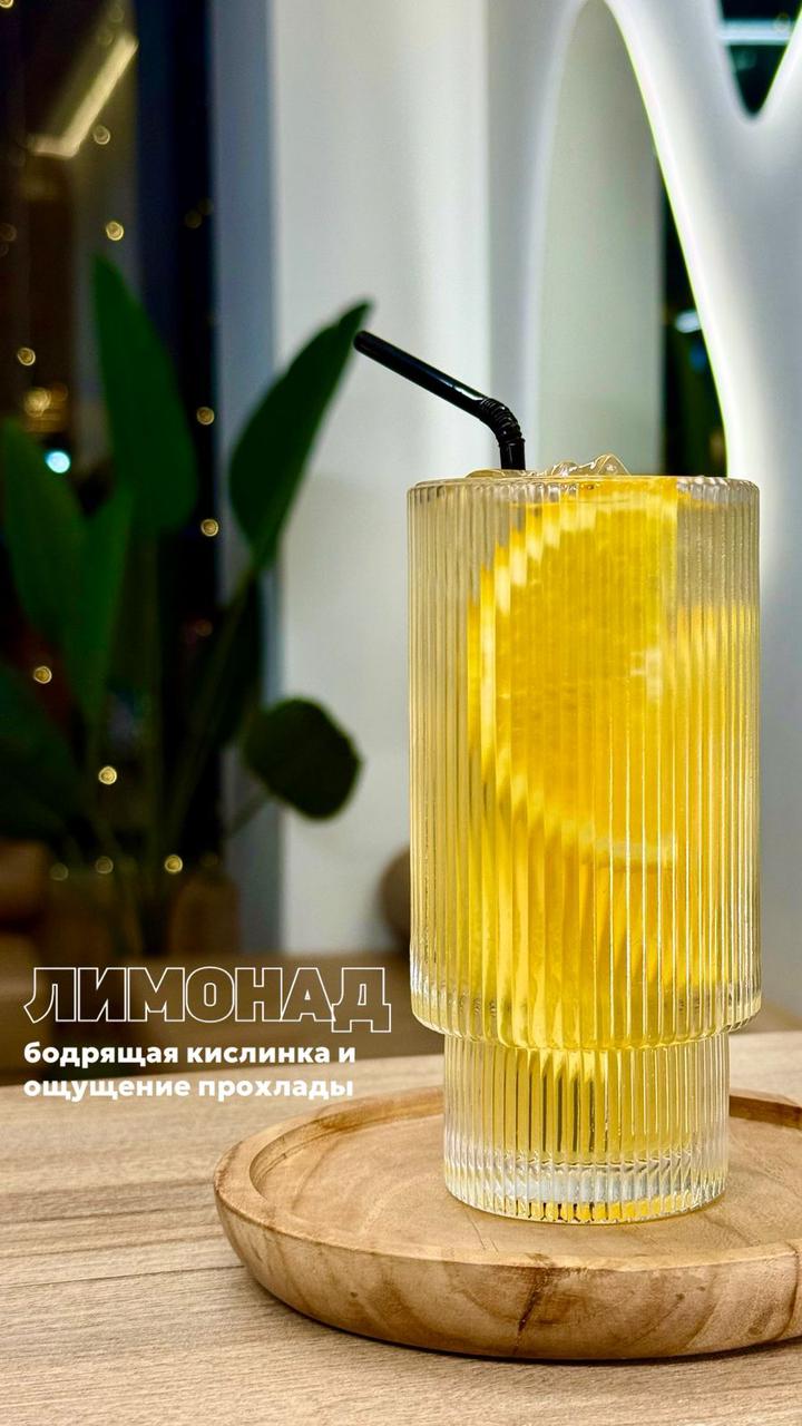 Лимонад в баре Мимило маникюрного салона в ростове